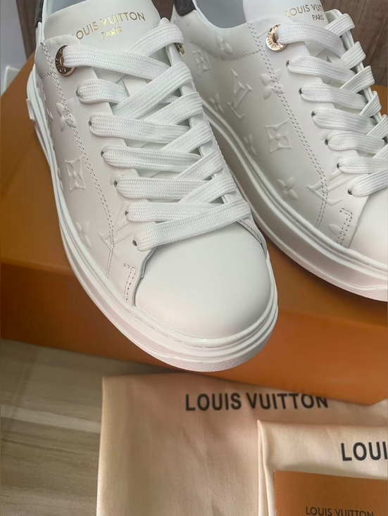 Louis Vuitton Time Out Sneakers - Picture 8 of 12